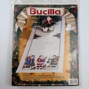 Bucilla LOTSA SANTAS Stamped Cross Stitch Table Runner 14X44 in 83071 Unused